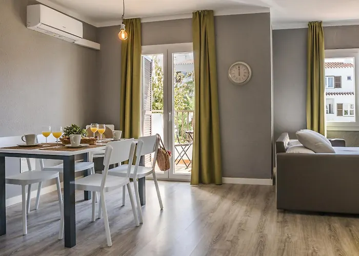 Appart hôtel Nelva 3*