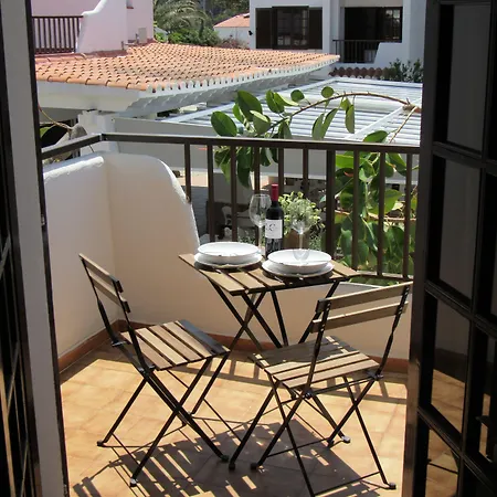 Nelva Cala En Porter (Menorca)