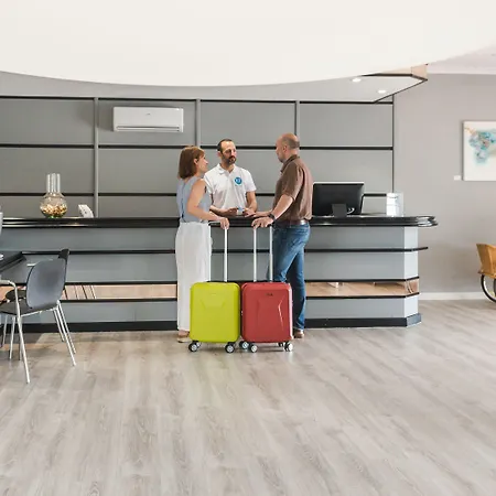 Nelva 3* Cala En Porter (Menorca)