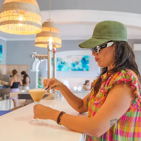 Nelva Aparthotel Cala En Porter (Menorca)