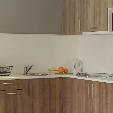 Aparthotel Nelva 3*