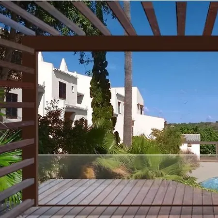מלון דירות Nelva