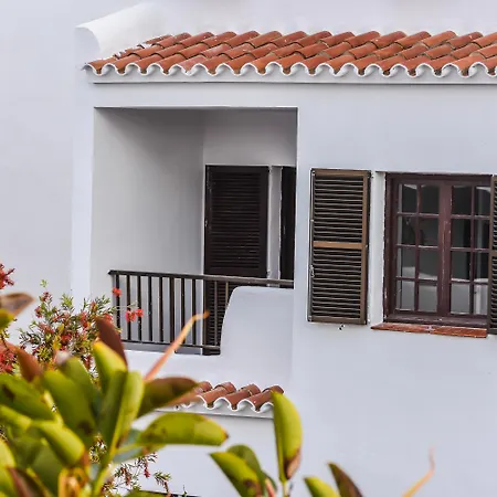 Apartmanhotel Nelva 3*