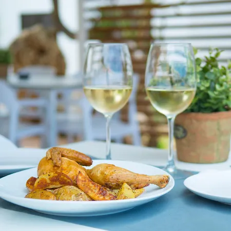 Apartmanhotel Nelva Cala En Porter (Menorca)